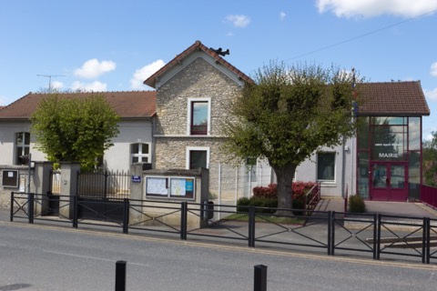 Élagueur D'Huison-Longueville