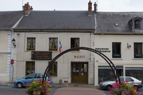 Élagueur Saint-Vrain